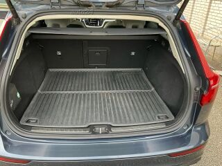 Volvo V60 INSCRIPTION 2.0 R4 D 140kW