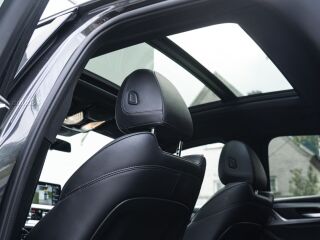 BMW X4 Facelift xDrive30d M Sportpakett 3.0 210kW
