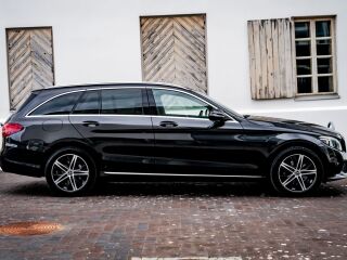 Mercedes-Benz C 200 4Matic EQ 135kW