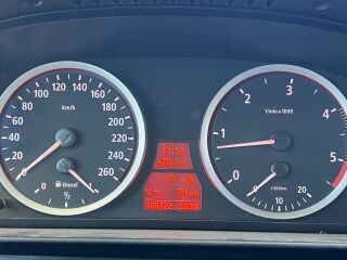 BMW 530 3.0 160кВ