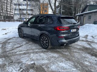 BMW X5 3.0 210кВ