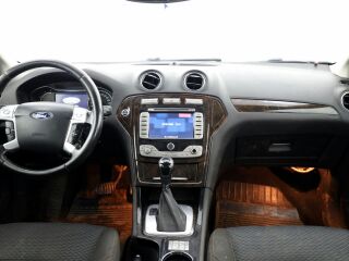 Ford Mondeo Ghia ATM 2.0 TDCi 96kW
