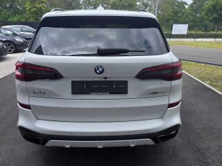 BMW X5 X Drive45e M-Sportpakett 3.0 210kW