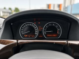 BMW 745 4.4 245kW