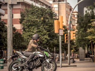 Kawasaki Z e-1 5kW