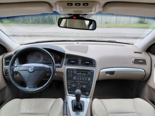 Volvo S60 D5 2.4 R5 93kW