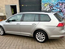 Volkswagen Golf Lounge 1.6 81kW