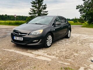 Opel Astra 1.4 103kW