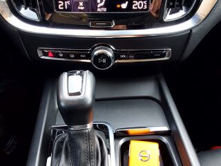Volvo V60 Momentum 2.0 110kW