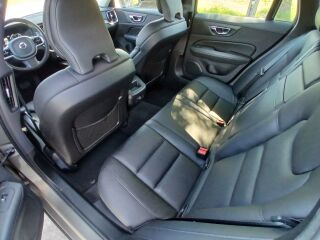 Volvo V60 INSCRIPTION 2.0 R4 D 140kW