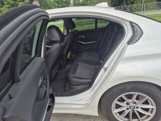 BMW 320 2.0 135kW