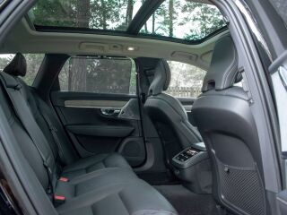Volvo V90 Cross Country AWD B5 ULTIMATE Xenium FULLOPT 2.0 B5 MHEV KERS Kerghübriid 183kW