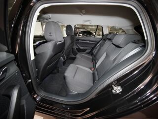 Skoda Octavia COMBI MHEV AMBITION 1.5 TSI 110кВ