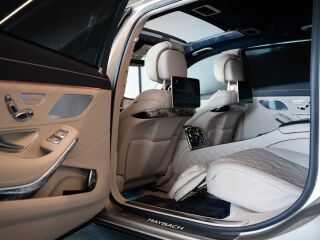 Mercedes-Benz Mercedes-Maybach S650 Two-Tone 6.0 V12 463kW