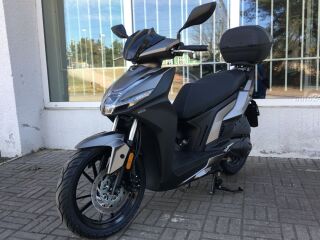 Kymco Agility S 125 kohvriga