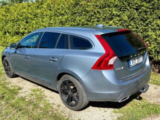 Volvo V60 2.4 120kW