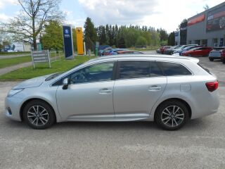 Toyota Avensis 1.6 D-4D 82kW