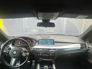 BMW X5 3.0 230kW
