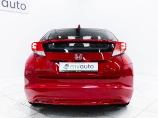 Honda Civic 1.8 104kW