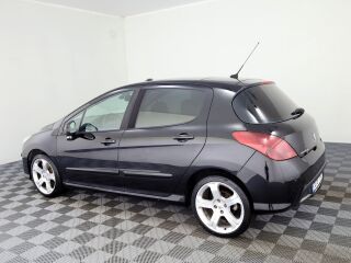 Peugeot 308 Elegance 2.0 HDi 100kW