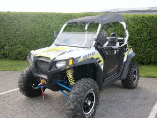 Polaris RZR 800 EFI 4X4 57kW