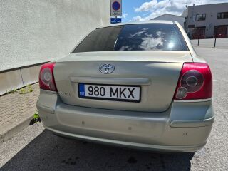 Toyota Avensis 2.0 108kW