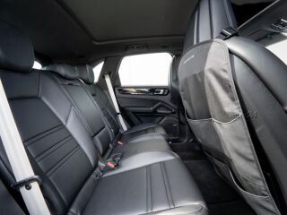 Porsche Cayenne Platinum Edition Sport Chrono MY23 340kW