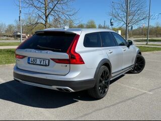 Volvo V90 Cross Country 2.0 140kW