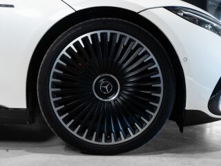Mercedes-AMG EQS 53 4Matic+ Hyperscreen 484kW