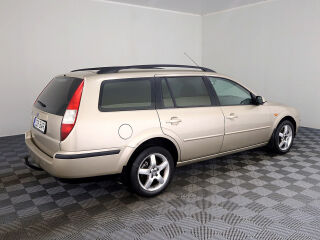 Ford Mondeo 1.8 92kW