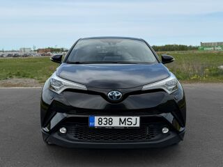 Toyota C-HR Luxury Plus 1.8 72кВ