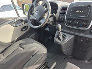 Renault Trafic Long L2H1 Vivaro 1.6 89кВ
