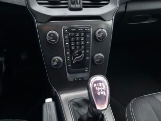 Volvo V40 City Safety 1.6 D2 84кВ