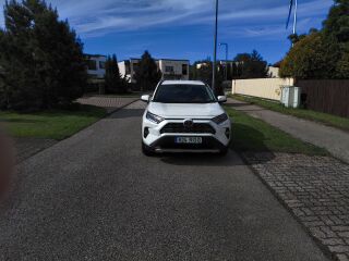 Toyota RAV4 SUV 2.0 129kW