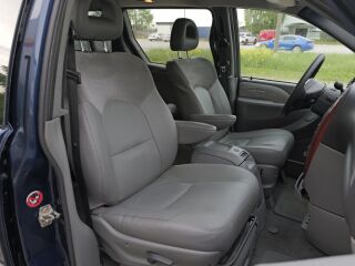 Chrysler Grand Voyager 2.8 110кВ
