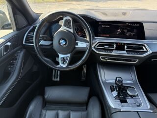 BMW X5 xDrive40i MHEV M sportpakett 3.0 MHEV 245kW