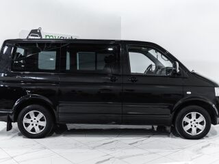 Volkswagen Multivan Family Comfort Plus 2.5 96kW