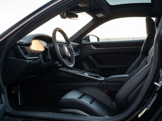 Porsche 911 TURBO S 3.6 523kW