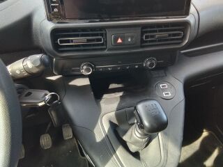 Peugeot Partner 1.2 81кВ