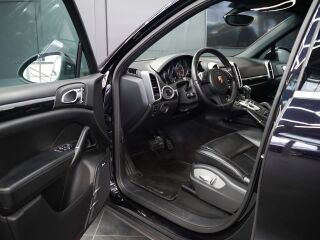 Porsche Cayenne Diesel 3.0 180кВ