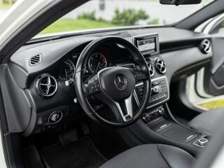 Mercedes-Benz A 180 1.8 80кВ
