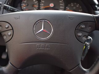 Mercedes-Benz E 220 Avangarge 2.2 R4 CDI 105kW
