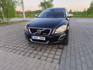 Volvo XC60 R-Design 2.4 129kW