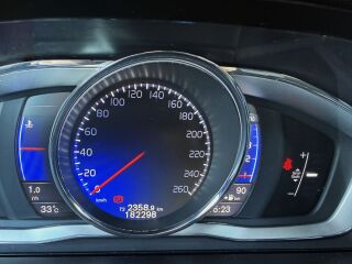 Volvo XC60 R-DESIGN FFD 140кВ