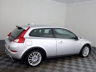 Volvo C30 Facelift 1.6 D4 80кВ