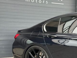 BMW 730 3.0 210кВ