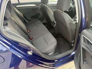 Volkswagen Golf 1.5 96кВ
