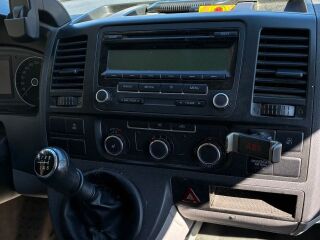 Volkswagen Transporter T-5 2.0 75kW