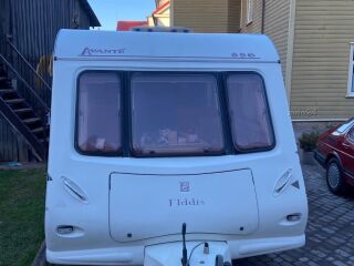 Elddis Avante 556