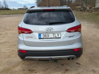 Hyundai Santa Fe 2.2 145kW